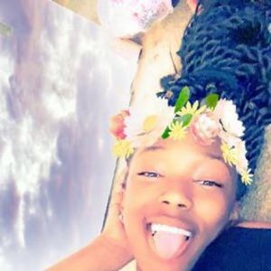 Meet your Posher, Nashunti